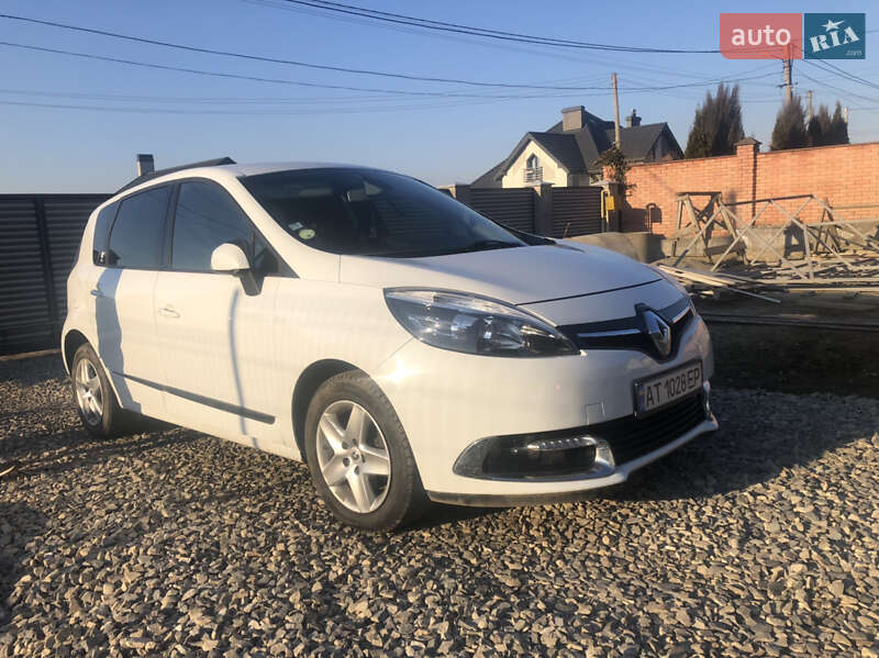 Минивэн Renault Scenic 2016 в Калуше