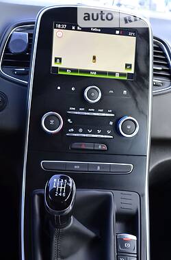 Мінівен Renault Scenic 2016 в 