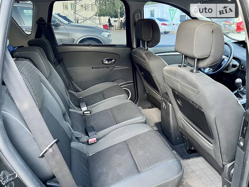 Мінівен Renault Scenic 2009 в Чернівцях