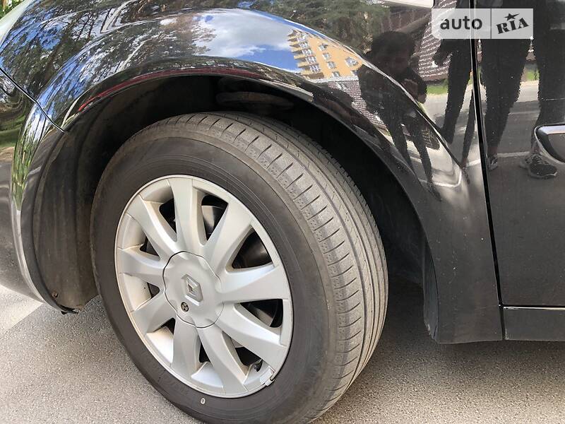 Минивэн Renault Scenic 2007 в Чернигове