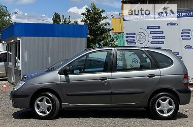 Мінівен Renault Scenic 2001 в Кривому Розі