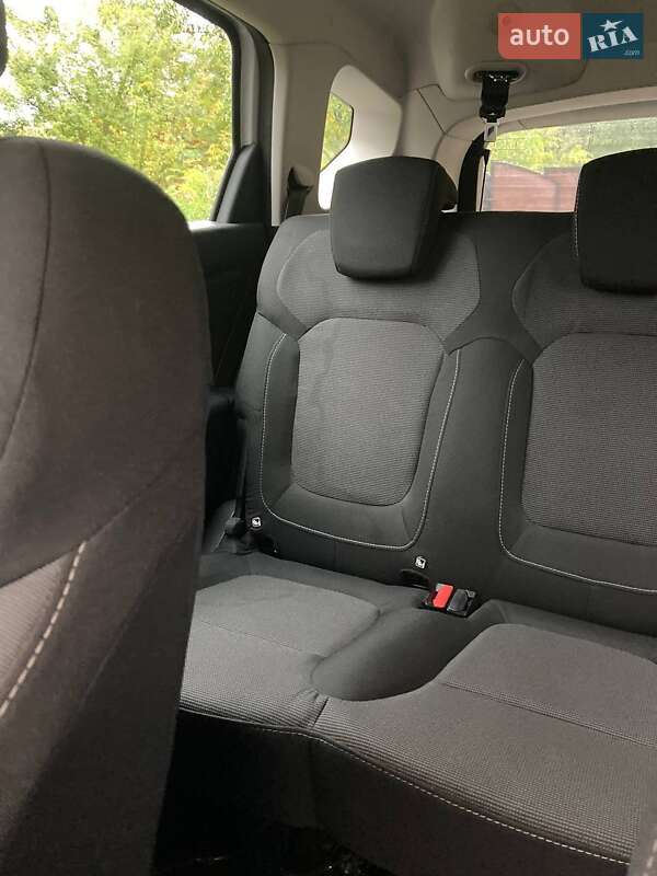 Мінівен Renault Scenic 2018 в Кролевці