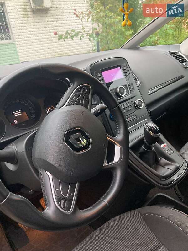 Мінівен Renault Scenic 2018 в Кролевці