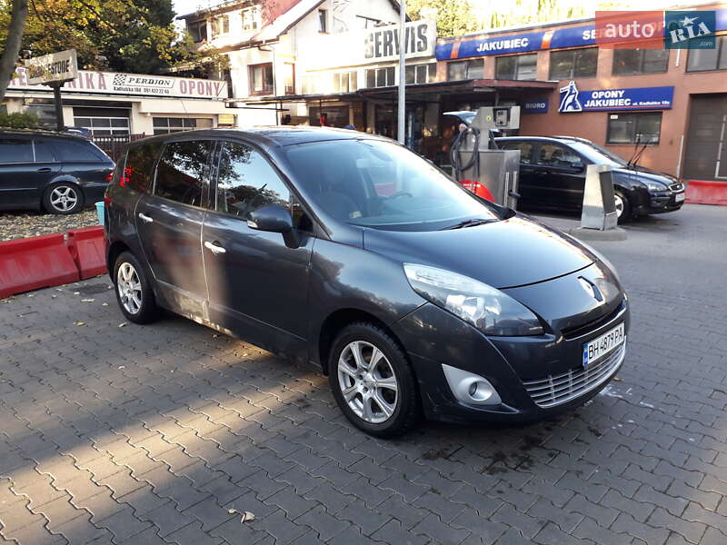 Renault Scenic 2011