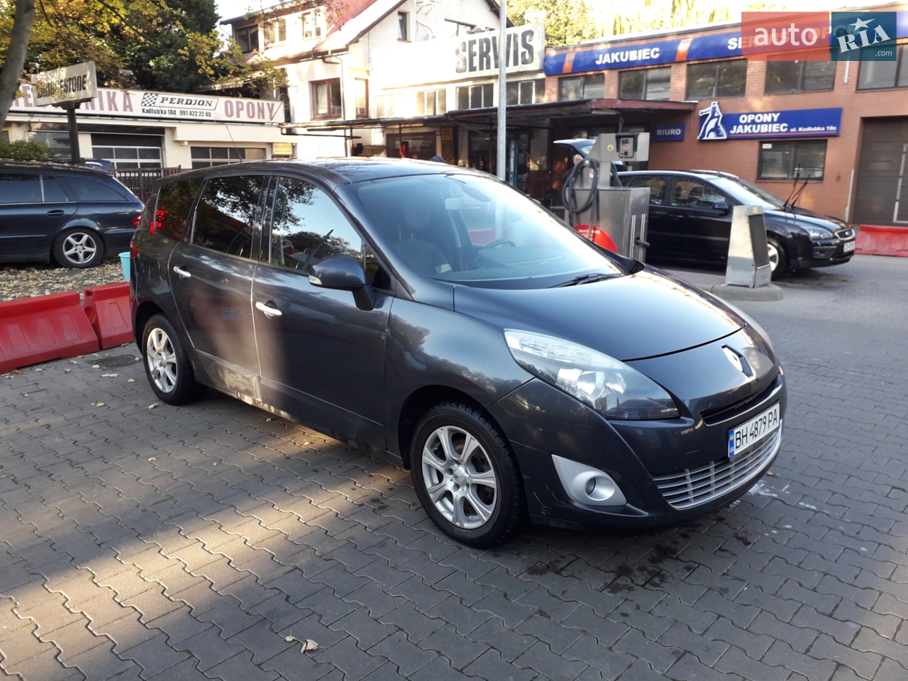 2010 Renault Scenic - мініатюра 24