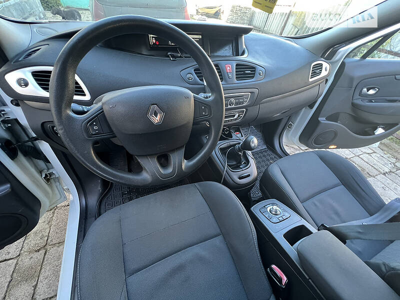 Мінівен Renault Scenic 2009 в Краматорську