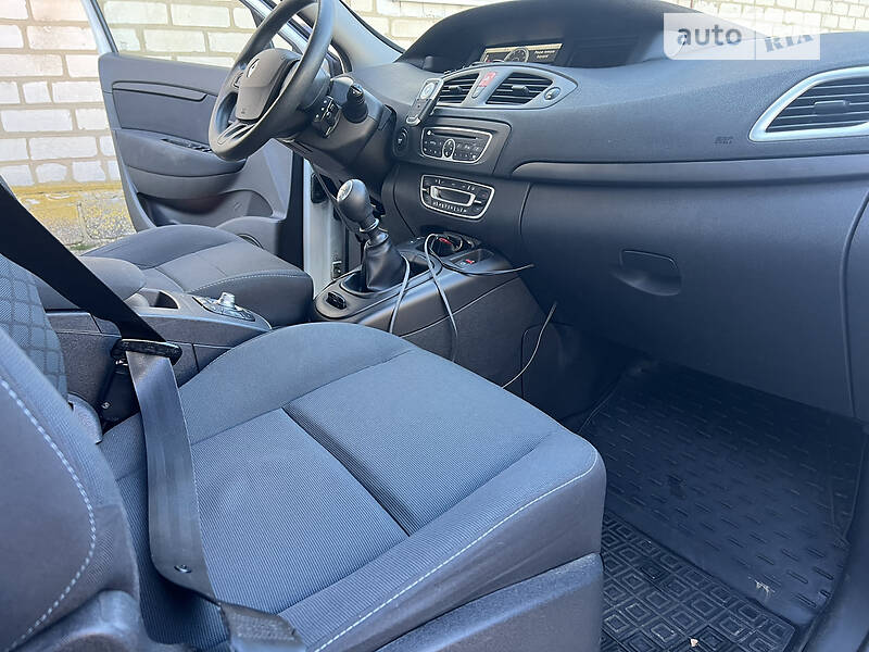 Мінівен Renault Scenic 2009 в Краматорську