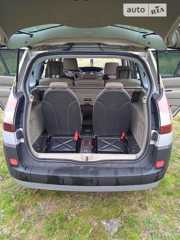Минивэн Renault Scenic 2004 в Белой Церкви