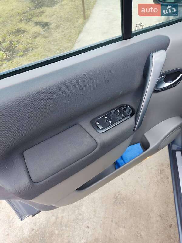 Минивэн Renault Scenic 2007 в Черновцах