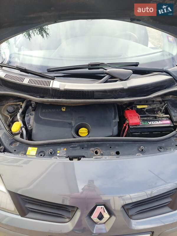 Минивэн Renault Scenic 2007 в Черновцах