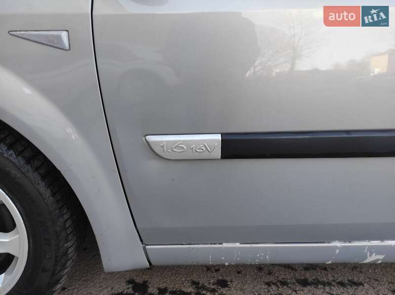 Минивэн Renault Scenic 2004 в Калуше фото 19 Минивэн Renault Scenic 2004 в Калуше