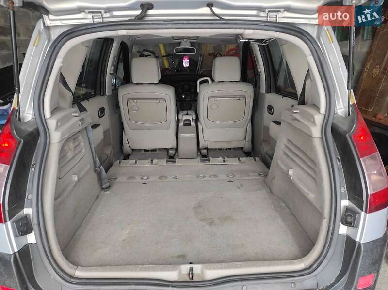 Минивэн Renault Scenic 2004 в Калуше фото 8 Минивэн Renault Scenic 2004 в Калуше