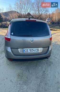 Минивэн Renault Scenic 2009 в Вижнице