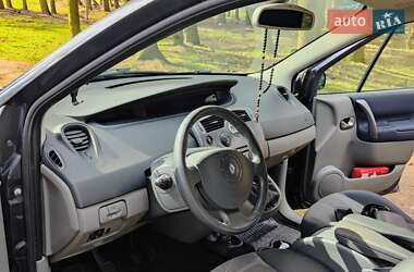 Минивэн Renault Scenic 2006 в 