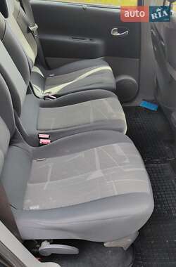 Минивэн Renault Scenic 2006 в 