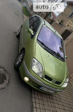 Мінівен Renault Scenic 2002 в Одесі