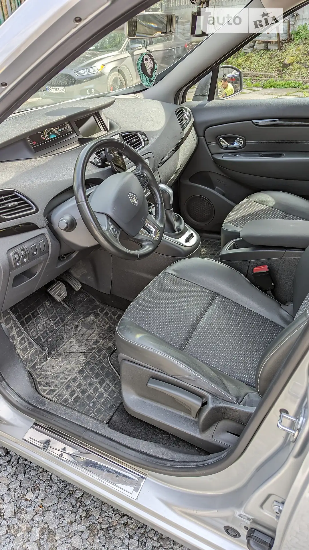 2013 Renault Scenic - мініатюра 22