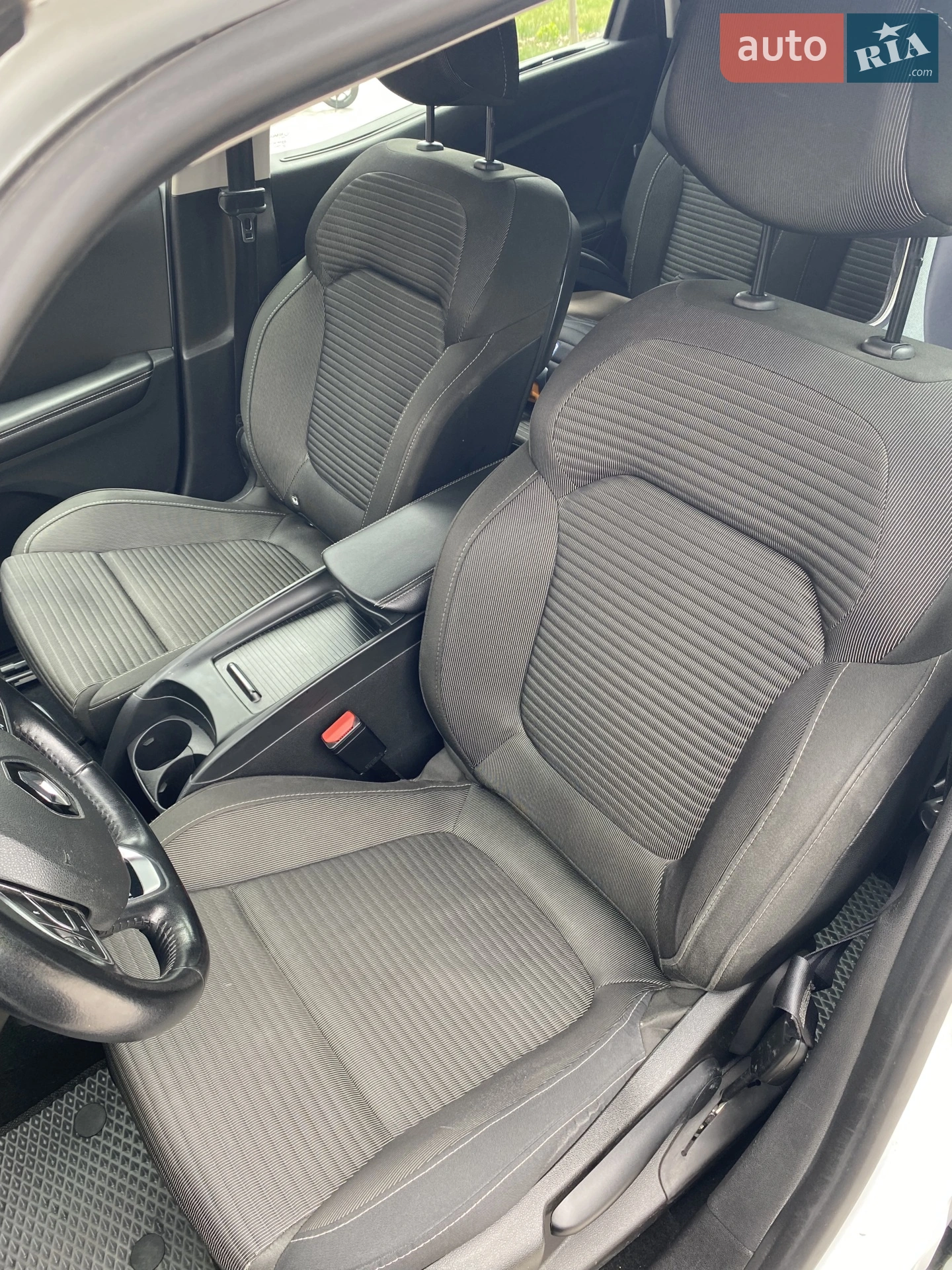 2017 Renault Scenic - мініатюра 15