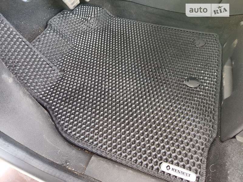 Мінівен Renault Scenic 2010 в Києві