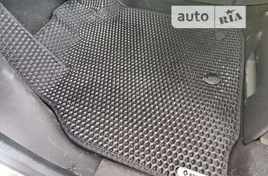 Минивэн Renault Scenic 2010 в 