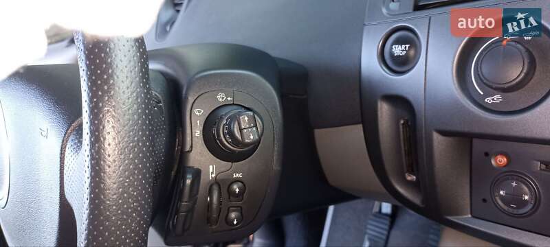Минивэн Renault Scenic 2007 в Виннице