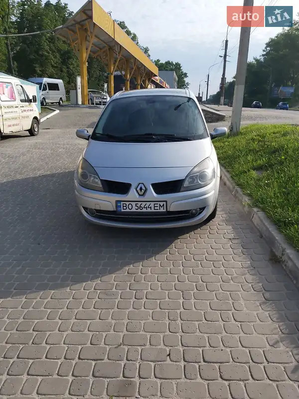Renault Scenic