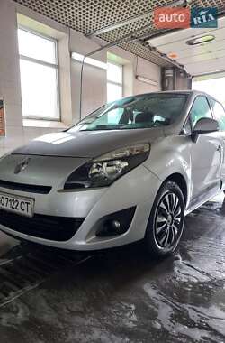 Минивэн Renault Scenic 2010 в Чорткове