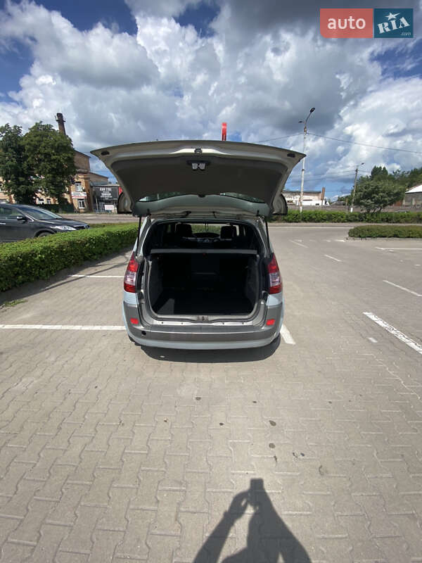 Минивэн Renault Scenic 2004 в Житомире фото 17 Минивэн Renault Scenic 2004 в Житомире