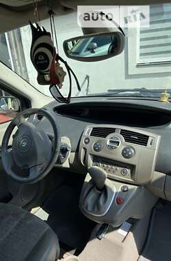 Мінівен Renault Scenic 2004 в Чернівцях