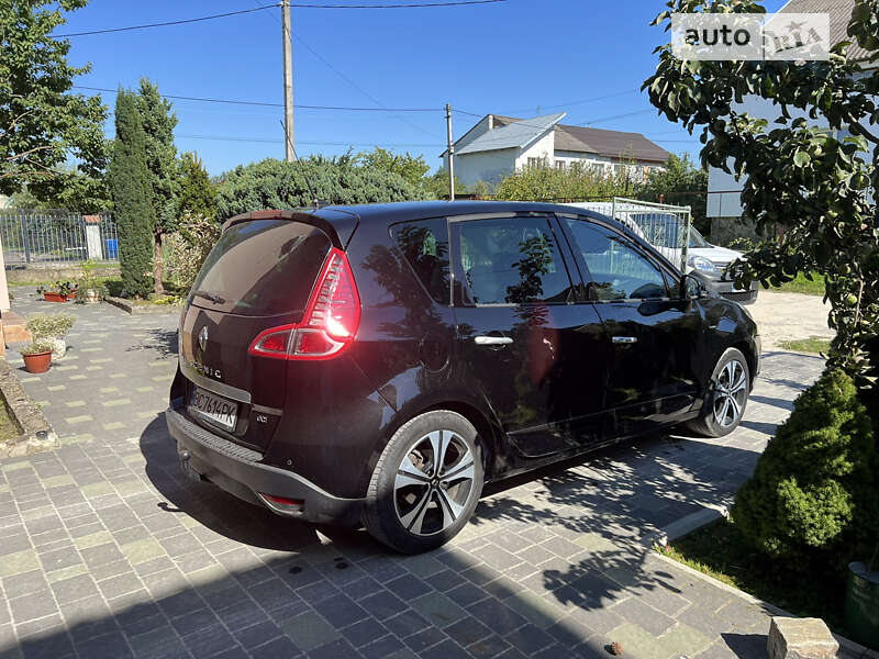Мінівен Renault Scenic 2011 в Пустомитах