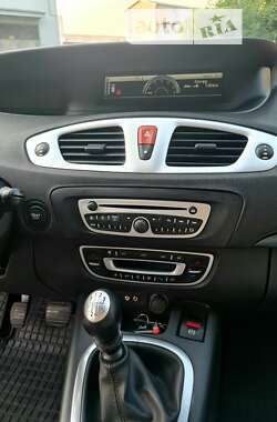 Минивэн Renault Scenic 2009 в Луцке