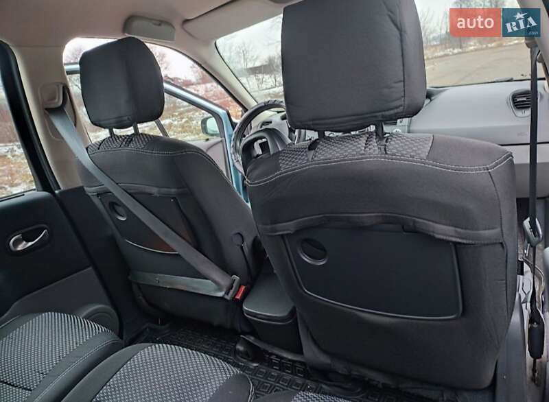Минивэн Renault Scenic 2007 в Нововолынске