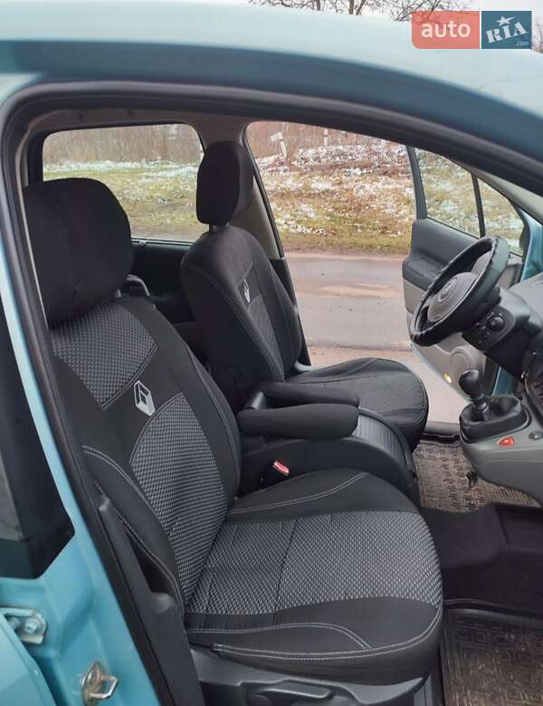 Минивэн Renault Scenic 2007 в Нововолынске