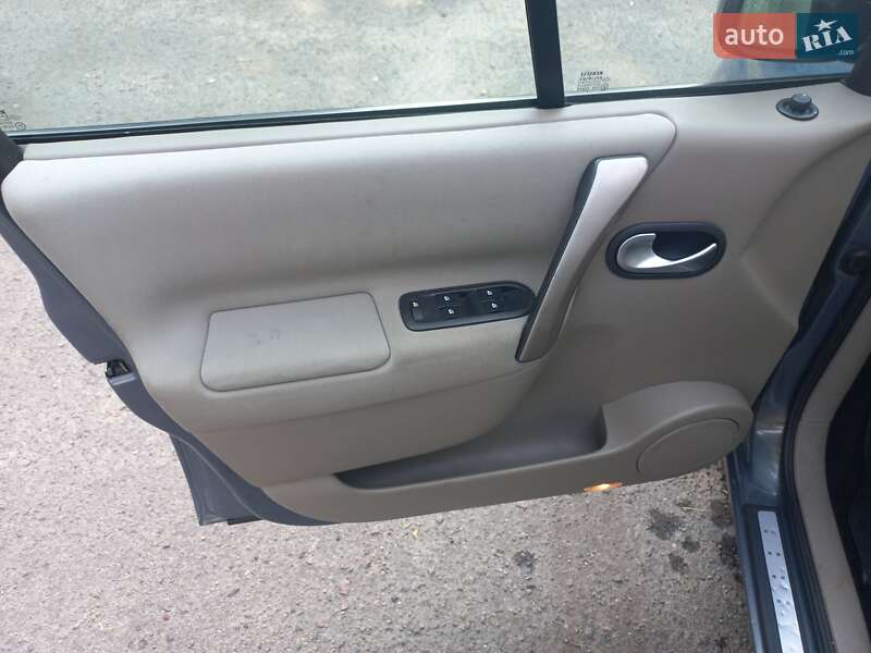 Минивэн Renault Scenic 2006 в Радивилове фото 32 Минивэн Renault Scenic 2006 в Радивилове