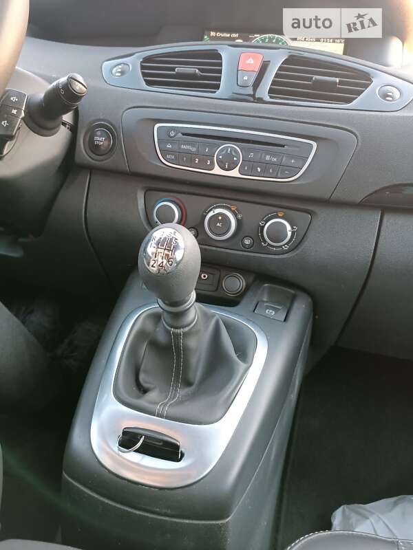 Минивэн Renault Scenic 2011 в Днепре
