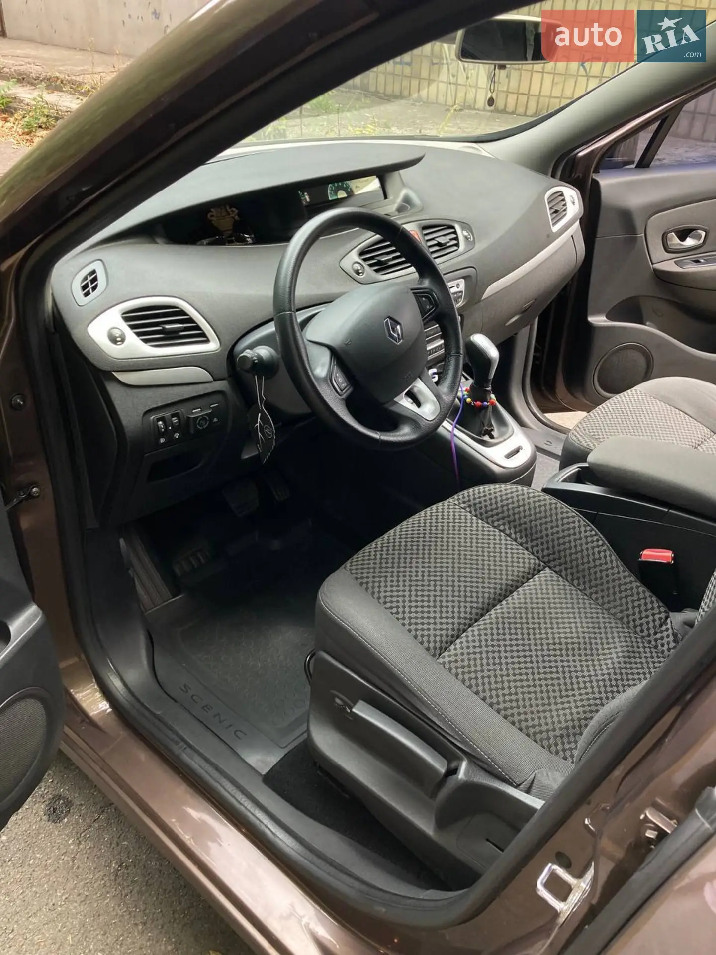 2011 Renault Scenic - мініатюра 11