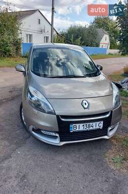 Минивэн Renault Scenic 2012 в Пирятине