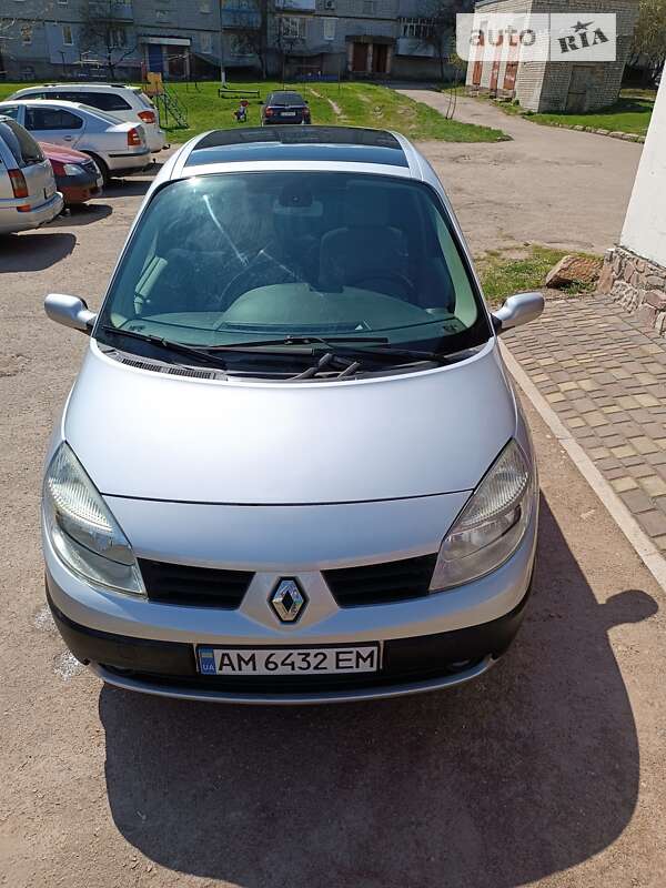 Минивэн Renault Scenic 2006 в Овруче