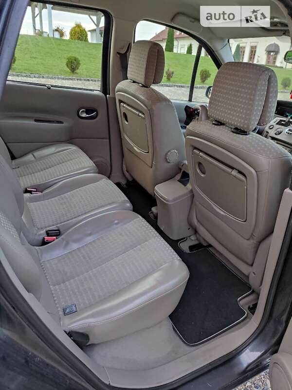 Минивэн Renault Scenic 2005 в Галиче