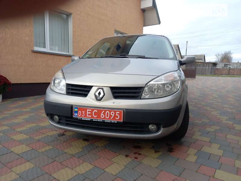 Минивэн Renault Scenic 2005 в Владимирце