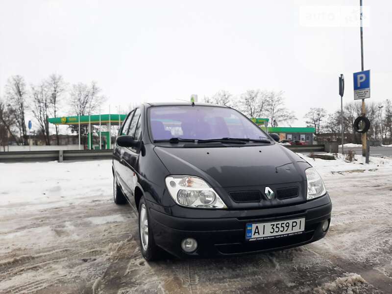 Минивэн Renault Scenic 2002 в Киеве