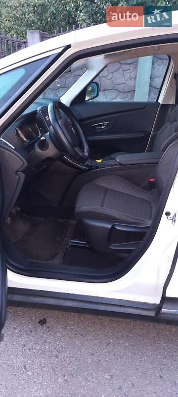 Минивэн Renault Scenic 2017 в Луцке