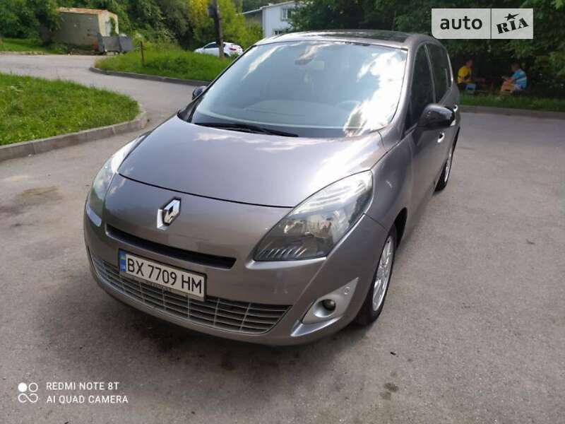 Мінівен Renault Scenic 2011 в Хмельницькому