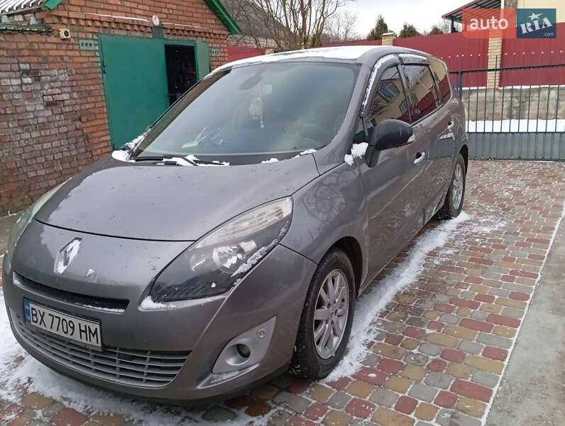 Минивэн Renault Scenic 2011 в Хмельницком
