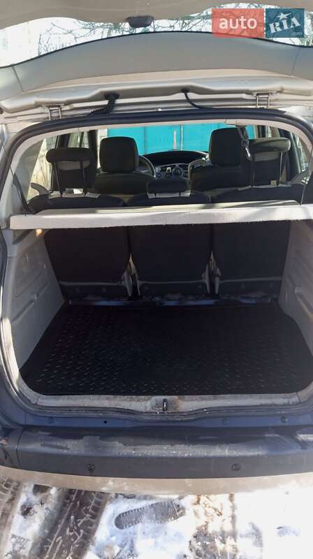 Минивэн Renault Scenic 2006 в Вознесенске