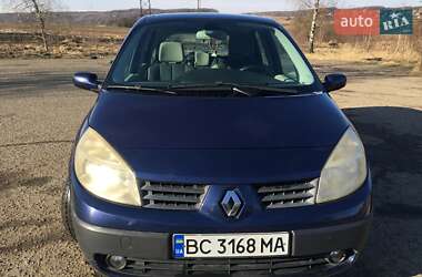 Минивэн Renault Scenic 2004 в 