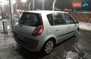 Минивэн Renault Scenic 2003 в Ровно