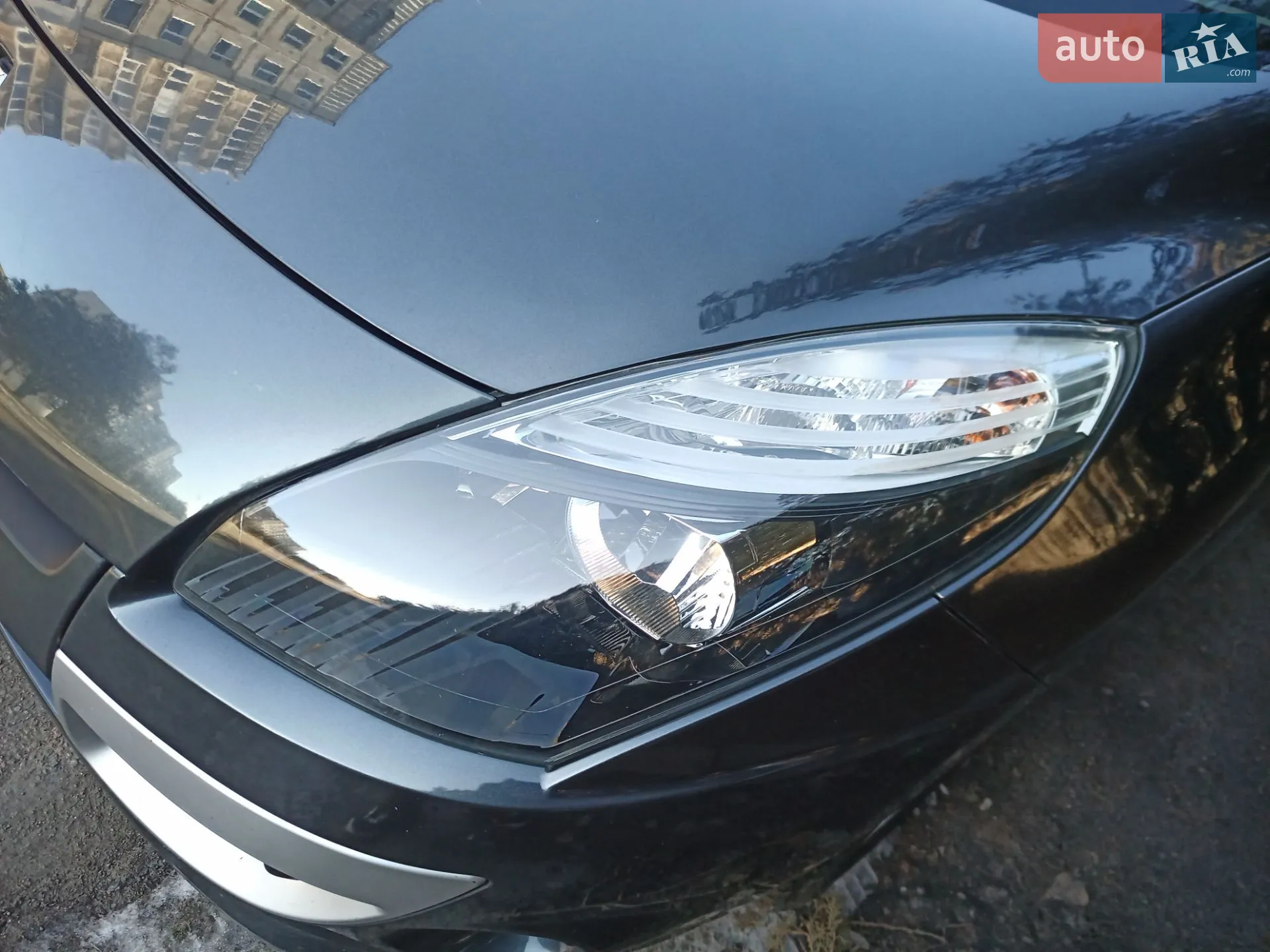 2010 Renault Scenic - мініатюра 12