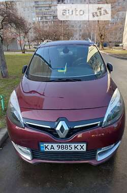 Минивэн Renault Scenic 2014 в Киеве