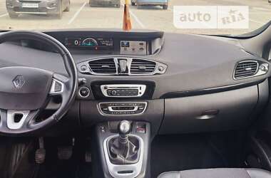 Мінівен Renault Scenic 2012 в Луцьку